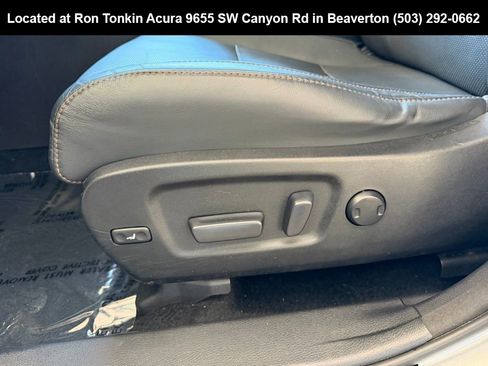 Used 2017 Toyota Highlander Limited AWD/4WD image 13