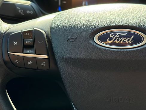 Used 2025 Ford Escape Active FWD image 27