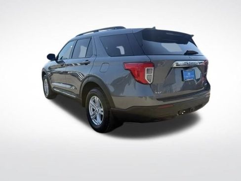 Used 2022 Ford Explorer XLT w/ Class IV Trailer Tow Package AWD/4WD image 7