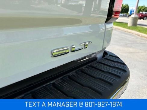 New 2026 GMC Sierra 3500 SLT w/ SLT Premium Package AWD/4WD image 8