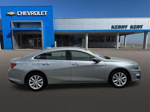 Certified 2024 Chevrolet Malibu LT FWD image 4
