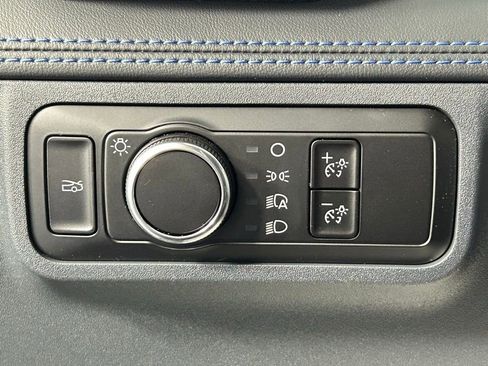 Used 2025 Ford Mustang Dark Horse image 27