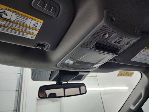 Used 2020 Ford F250 Lariat image 12