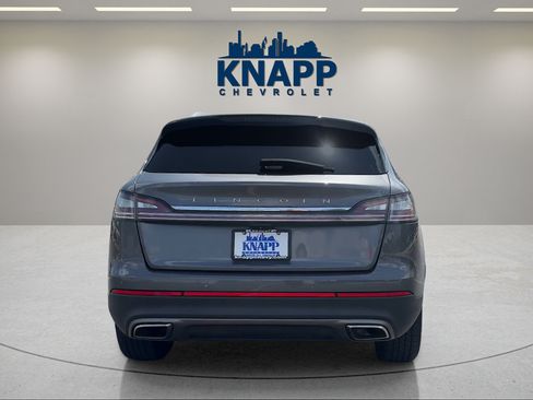Used 2021 Lincoln Nautilus FWD w/ Equipment Group 101A image 4