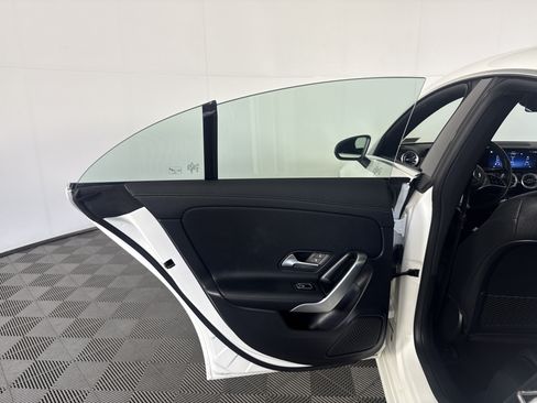 Used 2025 Mercedes-Benz CLA 250 image 20