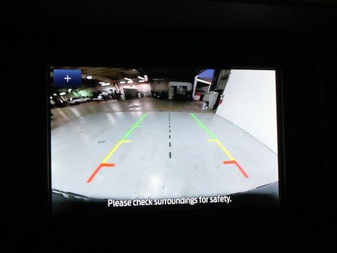 Used 2022 Ford Bronco Badlands image 18