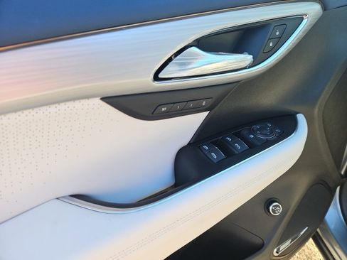 New 2026 Buick Envision Avenir image 26