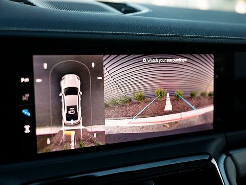 New 2026 Porsche Panamera 4 AWD/4WD image 37