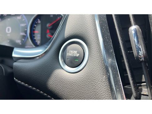 Certified 2023 Chevrolet Traverse Premier w/ LPO, Floor Liner Package AWD/4WD image 21