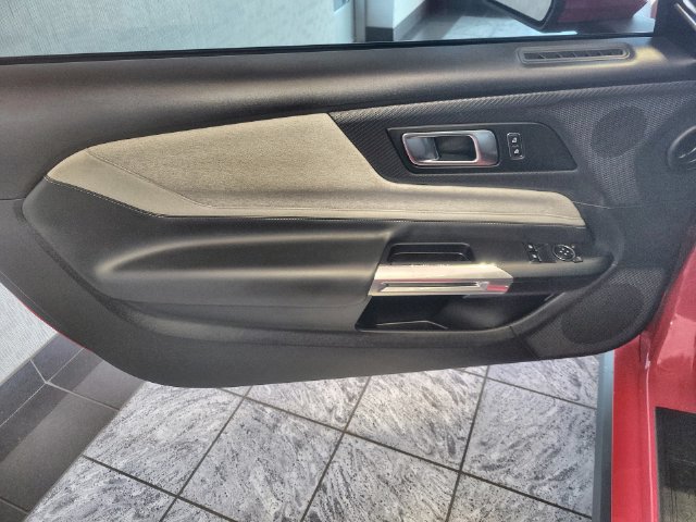 Used 2024 Ford Mustang Coupe RWD image 13