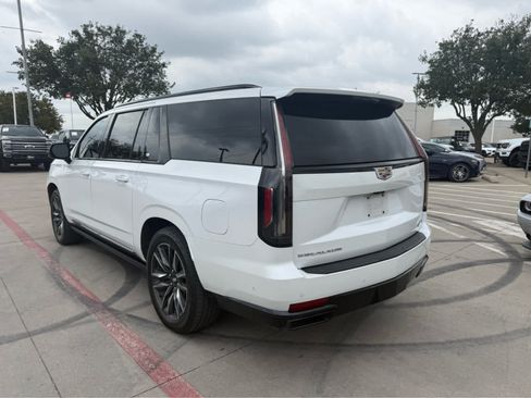 Used 2023 Cadillac Escalade ESV Sport w/ Touring Package AWD/4WD image 2