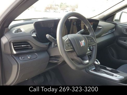 New 2025 Buick Envista Preferred w/ Convenience I Package image 12
