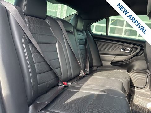 Used 2019 Ford Taurus SHO image 9