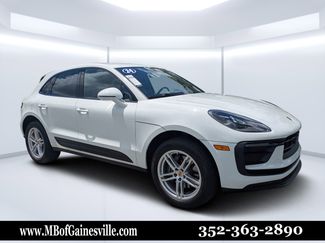 Used 2024 Porsche Macan AWD/4WD video 1