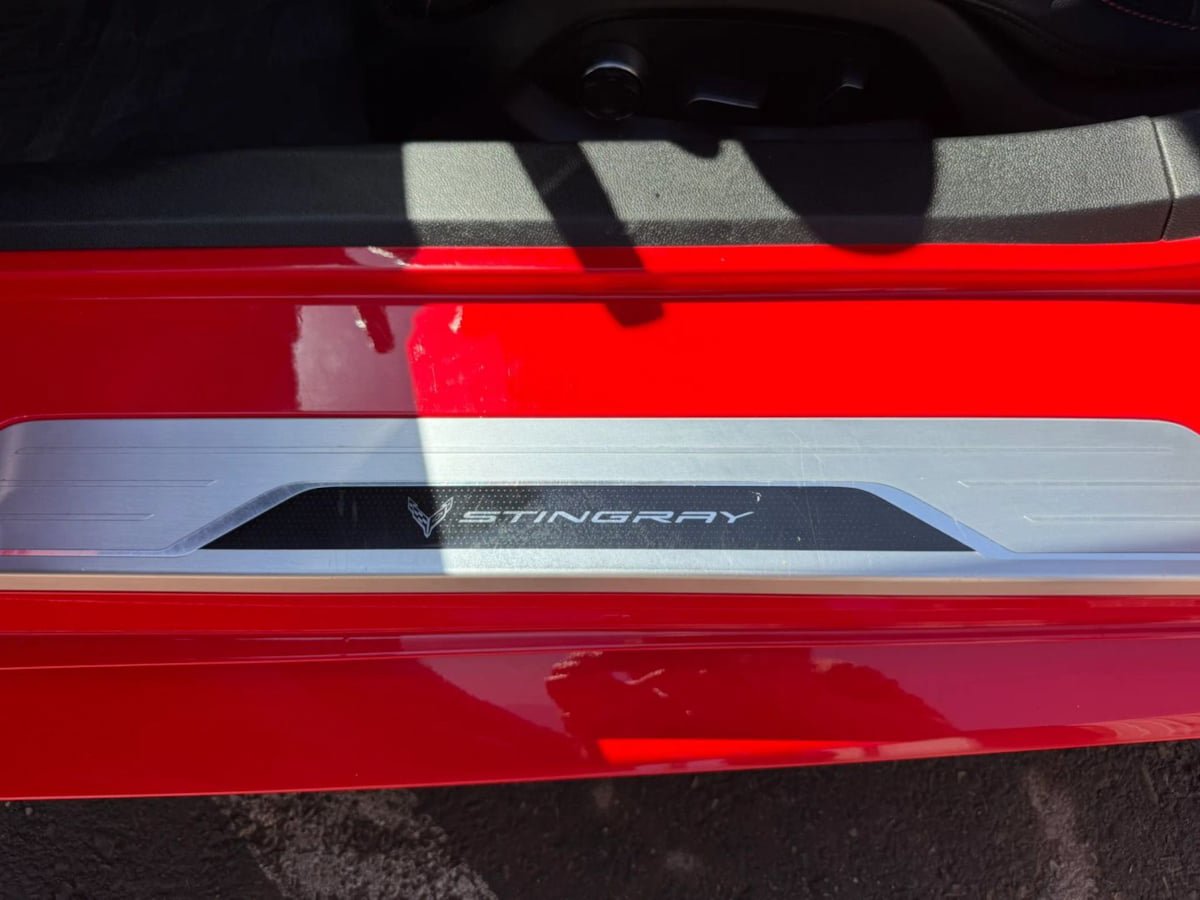 Used 2021 Chevrolet Corvette Stingray Premium Cpe w/ Z51 Performance Package RWD image 29