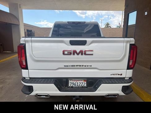 Used 2020 GMC Sierra 1500 AT4 w/ AT4 Premium Package image 5