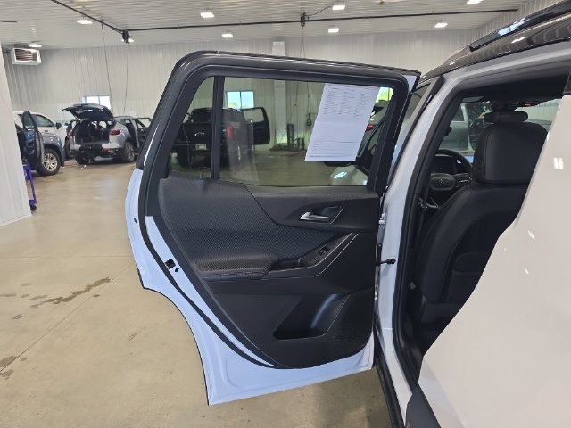 Used 2025 Chevrolet Equinox RS w/ Convenience Package III AWD/4WD image 27