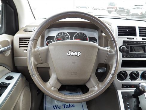 Used 2008 Jeep Compass Limited image 26