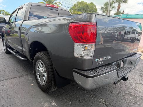Used 2012 Toyota Tundra 4x4 Double Cab w/ SR5 Pkg image 11