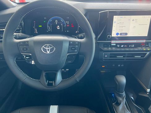 New 2026 Toyota Camry XLE w/ Convenience Package image 11