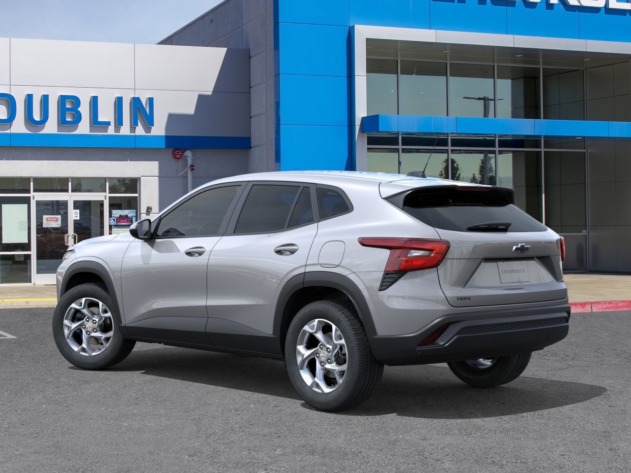 New 2026 Chevrolet Trax LS w/ LS Convenience Package FWD image 4