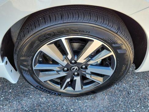 Used 2025 Nissan Versa SV w/ Trunk Package FWD image 6