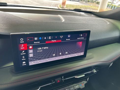 Used 2024 Dodge Hornet GT image 7