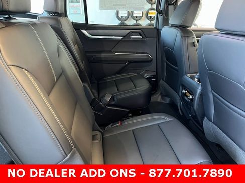 New 2026 GMC Acadia Elevation image 19