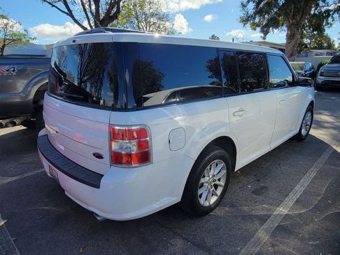 Used 2019 Ford Flex SE FWD image 5