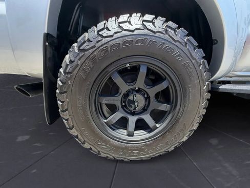 Used 2012 Toyota Tacoma 4x4 Double Cab w/ TRD Sport Pkg image 28