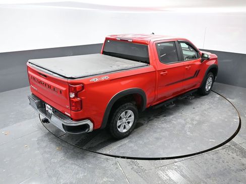 Used 2021 Chevrolet Silverado 1500 LT image 41