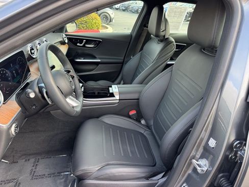 Used 2023 Mercedes-Benz C 300 Sedan image 16
