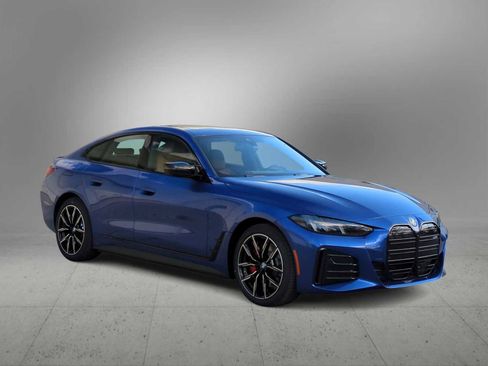 Used 2025 BMW i4 M50 w/ Premium Package image 2