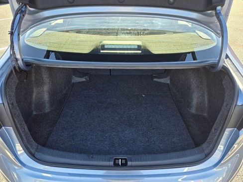 Used 2025 Toyota Corolla LE image 7