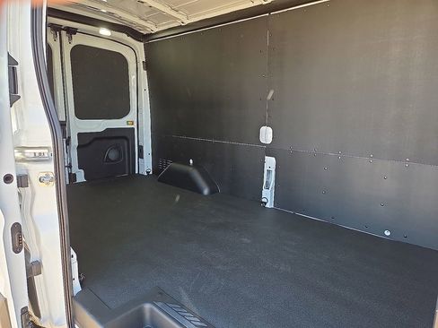New 2026 Ford Transit 250 148 Medium Roof w/ Load Area Protection Package image 9