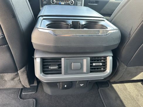 Used 2022 Ford F150 Lariat w/ Max Trailer Tow Package image 23