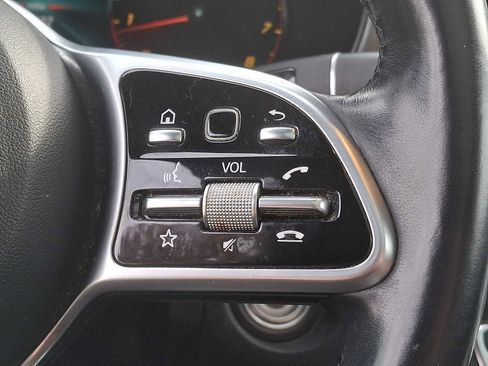 Certified 2021 Mercedes-Benz GLC 300 4MATIC image 18