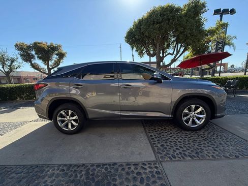Used 2018 Lexus RX 350 FWD w/ Accessory Package image 4