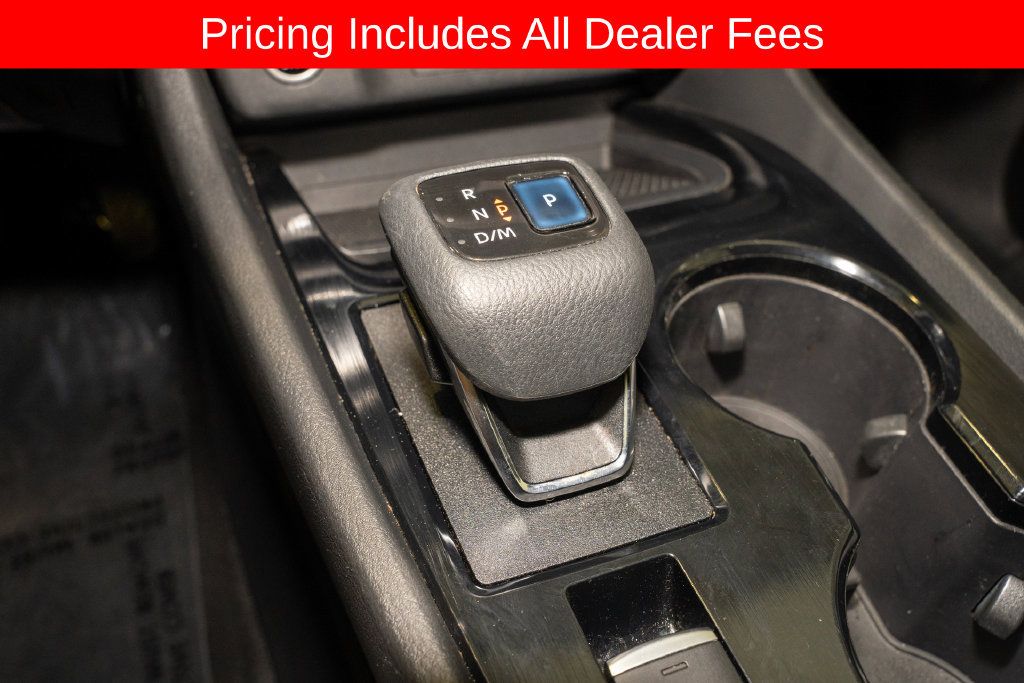 Used 2021 Nissan Rogue SV AWD/4WD image 15
