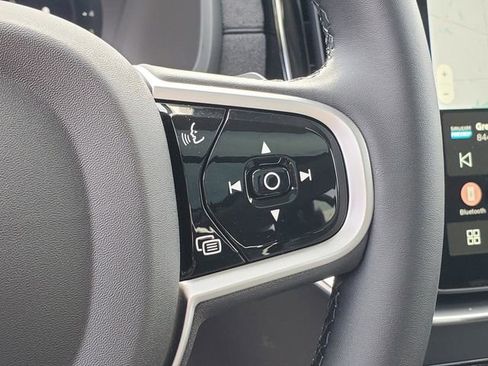 New 2026 Volvo XC90 B6 Plus w/ Protection Package Premier AWD/4WD image 21