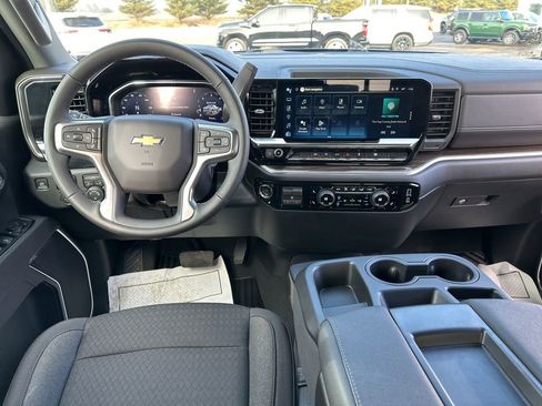 New 2026 Chevrolet Silverado 1500 LT w/ Convenience Package II image 22