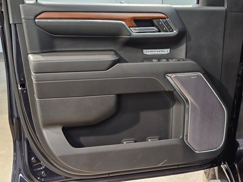 Used 2022 GMC Sierra 1500 Denali image 20