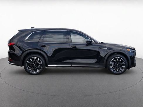 Certified 2024 MAZDA CX-90 Plug-In Hybrid w/ Premium Plus AWD/4WD image 8
