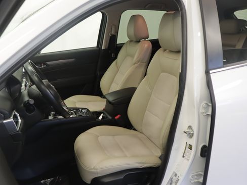 Used 2018 MAZDA CX-5 Touring image 7