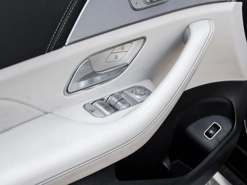 Used 2024 Mercedes-Benz GLE 63 AMG S image 48