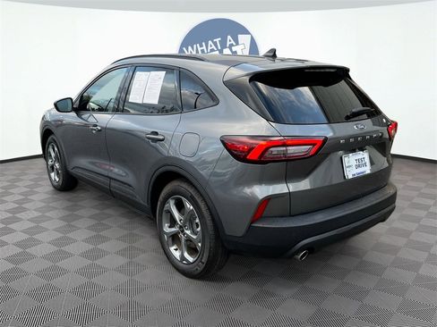 Used 2025 Ford Escape ST-Line image 4