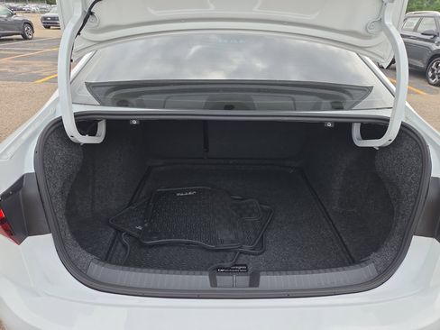 Used 2024 Volkswagen Jetta Sport FWD image 9