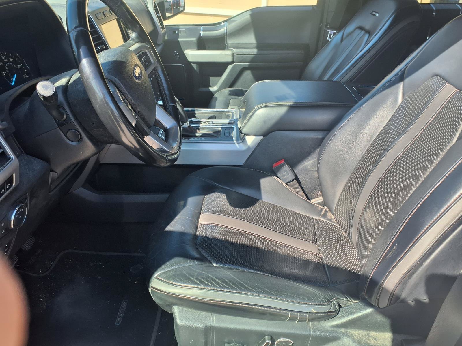 Used 2020 Ford F150 Platinum w/ Equipment Group 701A Luxury AWD/4WD image 12