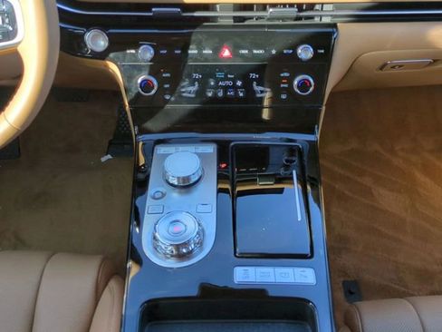 Certified 2025 Genesis G80 2.5T image 16