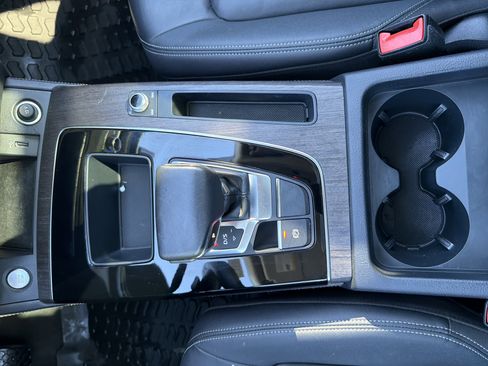 Certified 2023 Audi Q5 2.0T Premium Plus w/ Premium Plus Package image 9